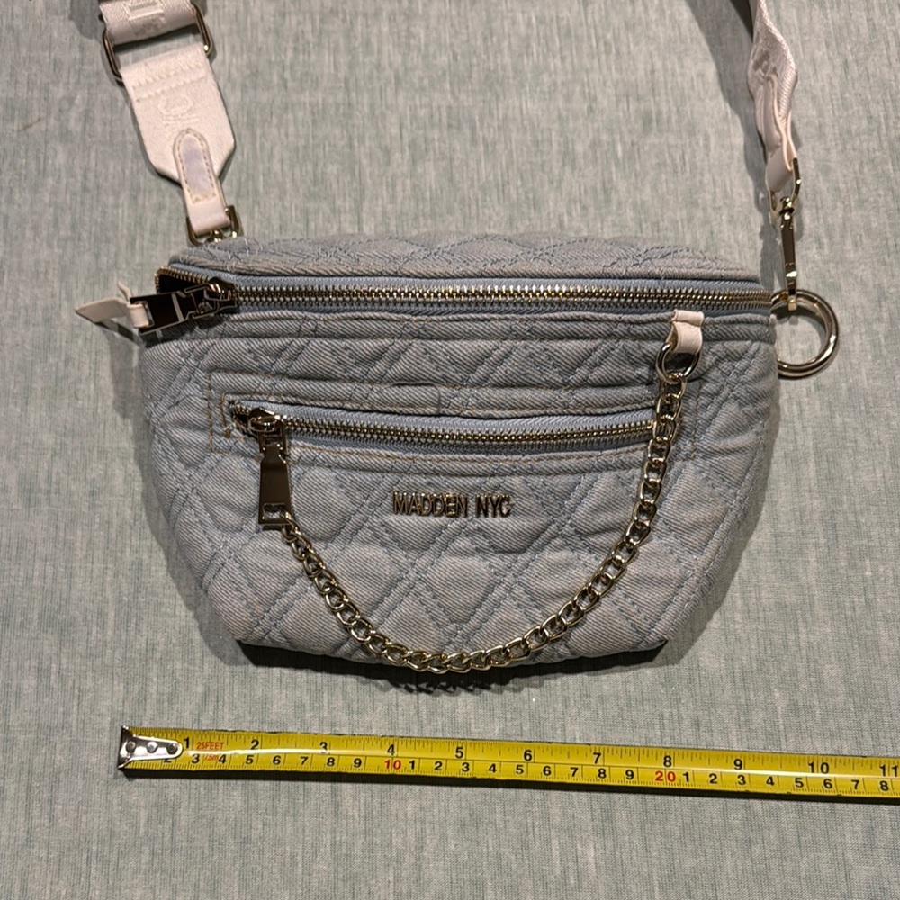 Quilted Blue Crossbody Bag - Picture 9 of 12